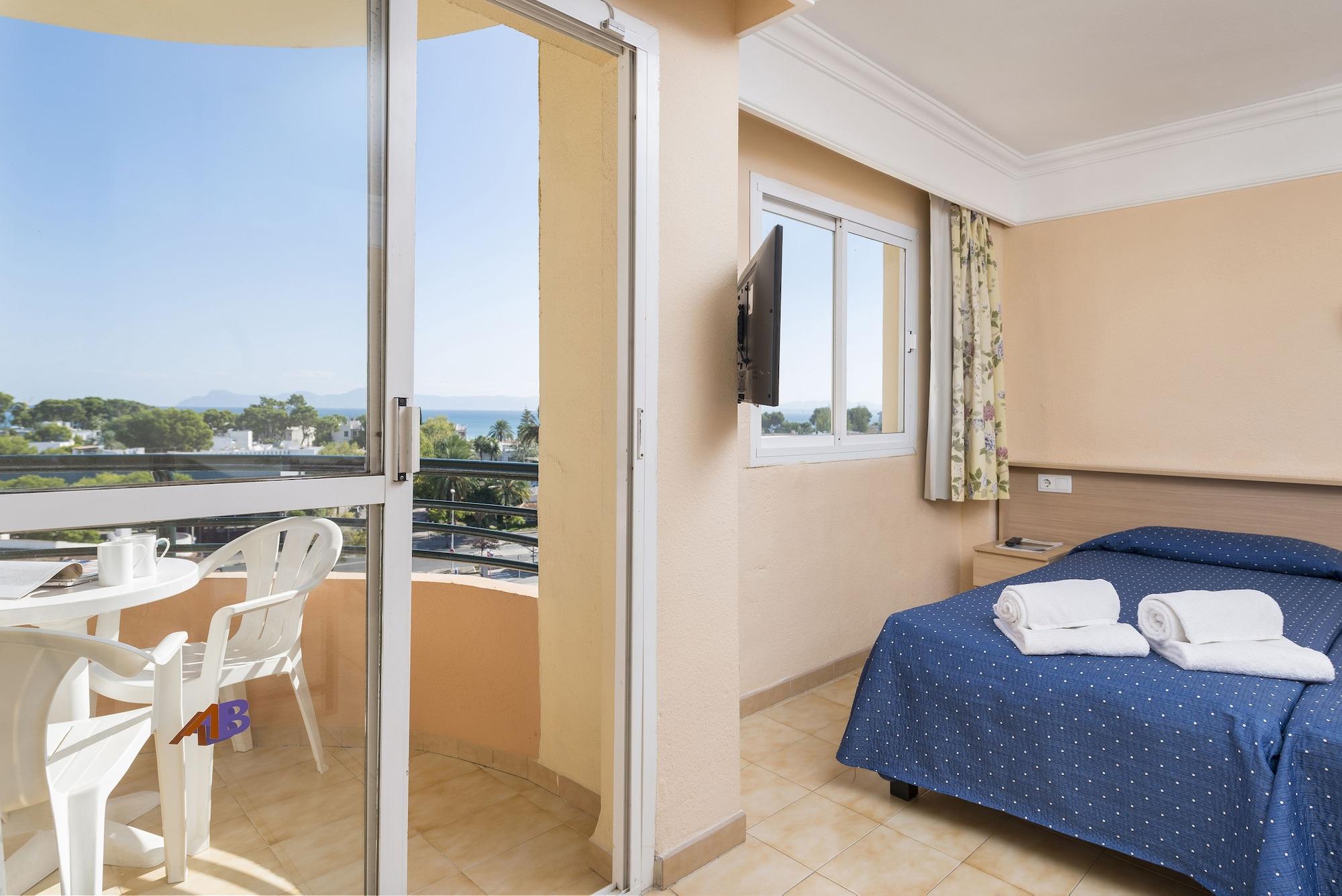 Alcudia Beach Apartments Port de Alcudia  Exterior photo